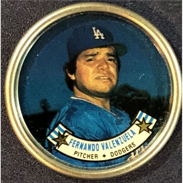 1990 TOPPS BASEBALL COIN - FERNANDO VALENZUELA