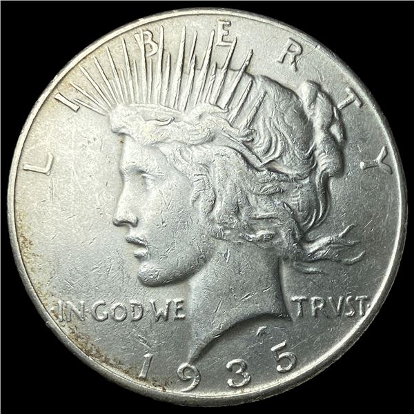 1935 Silver Peace Dollar CLOSELY UNCIRCULATED