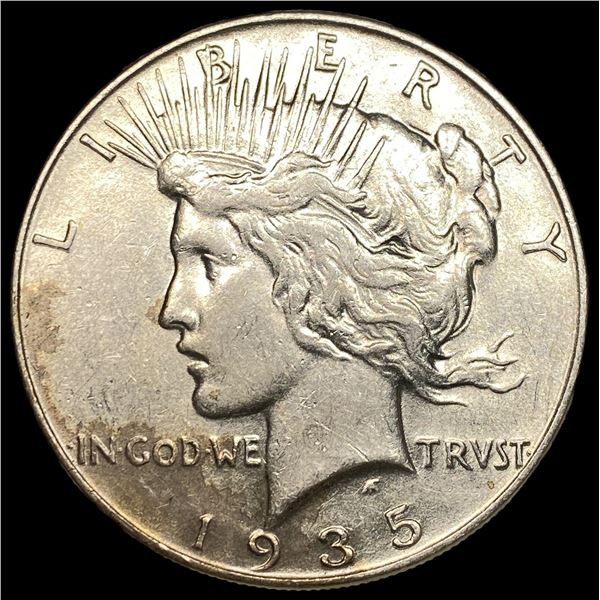 1935 Silver Peace Dollar CLOSELY UNCIRCULATED