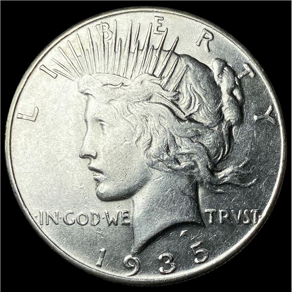 1935 Silver Peace Dollar CLOSELY UNCIRCULATED