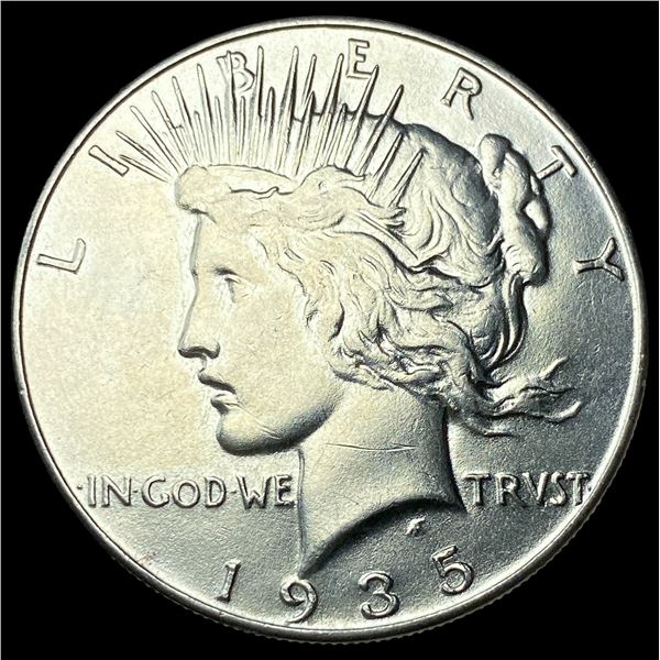 1935 Silver Peace Dollar CLOSELY UNCIRCULATED