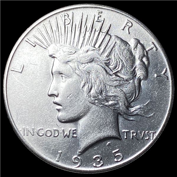 1935 Silver Peace Dollar CLOSELY UNCIRCULATED