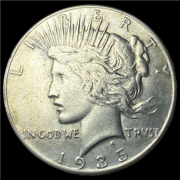 1935 Silver Peace Dollar NEARLY UNCIRCULATED