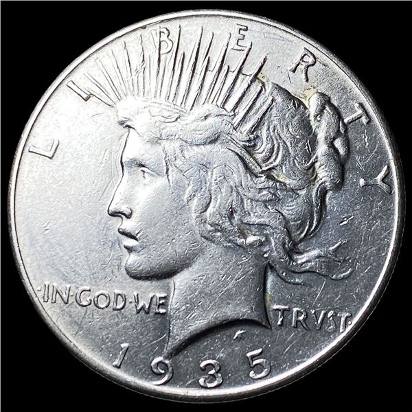 1935 Silver Peace Dollar CLOSELY UNCIRCULATED