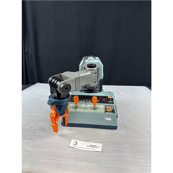 Vintage Radio Shack Arm-A-Tron Mechanical Arm