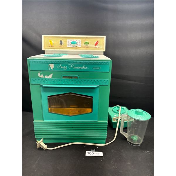 Vintage Suzy Homemaker Oven and Blender Untested