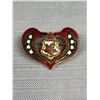Image 2 : Very Nice 1 1/2" Wide Canadian 1910-20 Enamel Brooch with Great Detail
