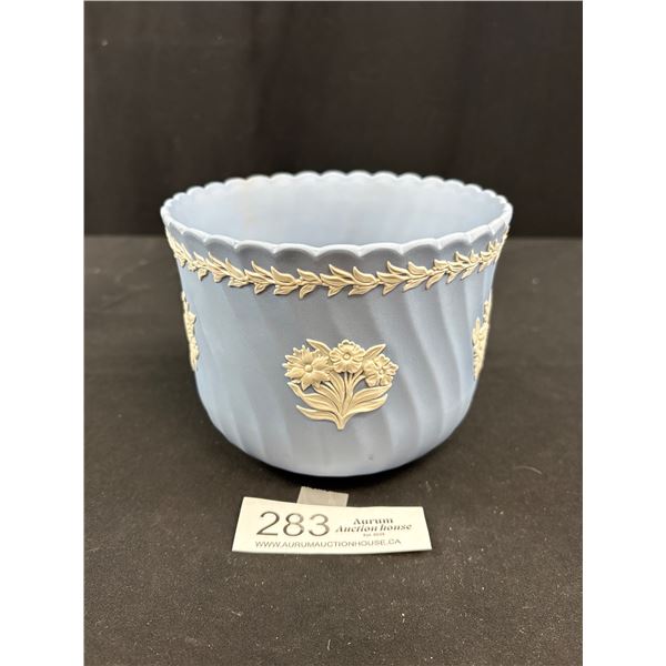 Vintage Morning Glory Flower Spiral Planter Pot Wedgewood Jasperware 5" Tall