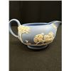 Image 3 : Lot of 2 Vintage Wedgewood Jasperware Creamers