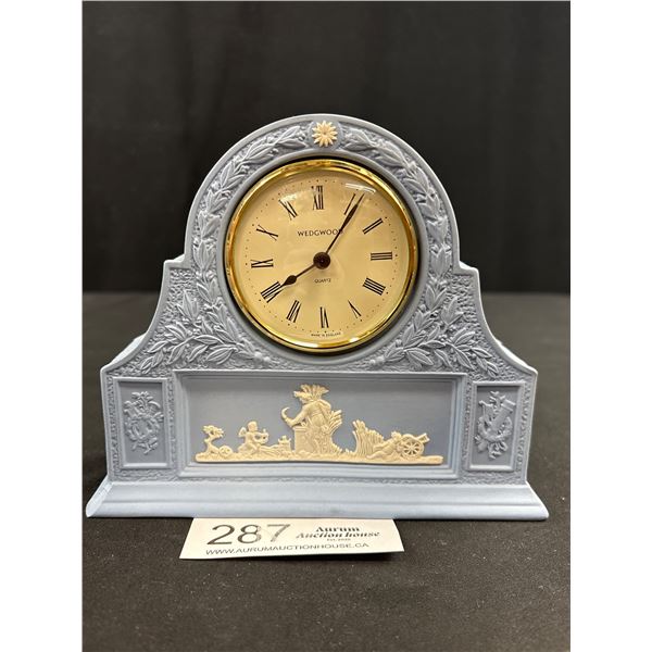 Very Nice Vintage Wedgewood Jasperware Quartz Mantle Clock