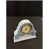 Image 4 : Very Nice Vintage Wedgewood Jasperware Quartz Mantle Clock
