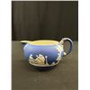 Image 2 : 2 Vintage Wedgewood Blue Jasperware Creamer and Mustard Pot without Lid