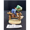 Image 2 : Vintage Goebel Hummel Figurine Barnyard Hero