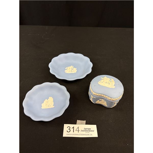 Nice Lot of 3 Vintage Wedgewood Jasperware Dishes
