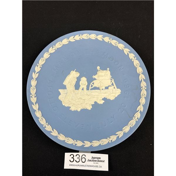 Commemorative Apollo Man on the Moon 1969 Wedgewood Jasperware Plate