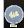 Image 1 : Commemorative Apollo Man on the Moon 1969 Wedgewood Jasperware Plate
