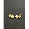 Image 2 : 3 Pairs of Stud Earrings