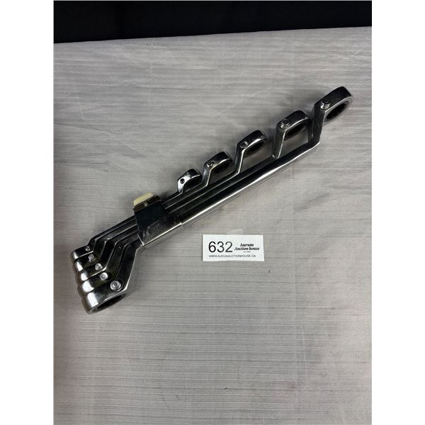 Very Good Condition Like New, Lot of 6 Socket Wrenches in Holder