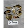 Image 1 : 7 Heavy Gold Plated Brooches