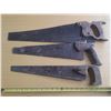 Image 1 : (3) Vintage hand saws.