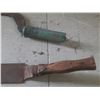 Image 3 : (2) Traditional agricultural tools.