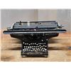 Image 1 : Antique/Vintage Underwood Typewriter