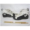 Image 1 : 132. Rare Wayne Gretsky #99 LA Gear Commemorative Running Shoes From when he Moved to the LA
