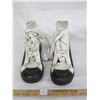 Image 2 : 132. Rare Wayne Gretsky #99 LA Gear Commemorative Running Shoes From when he Moved to the LA