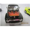 Image 5 : 146. 3 Die Cast Cars and Truck BMW, Merc Truck, Bugatti