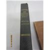 Image 2 : 190. 2 Antique Bibles