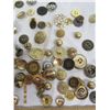 Image 5 : 193. Lot of Antique Buttons Lots of Brass Some Military