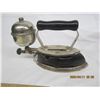 Image 3 : 219. Antique Black Coleman Iron