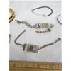 Image 4 : 232. Lot of Vintage Bracelets
