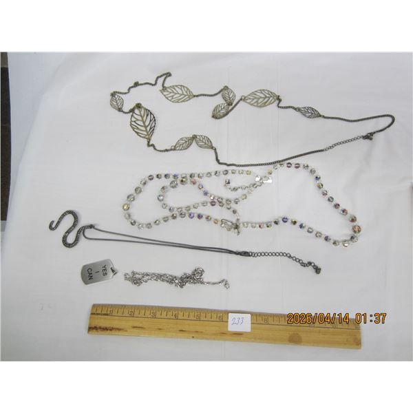 233. Lot of Vintage Necklaces