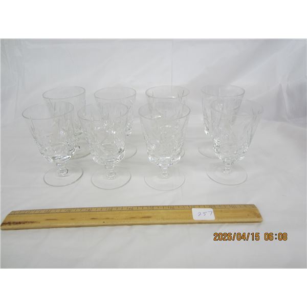 257. Lot of 8 Vintage Crystal Wine Glasses in Good Shape