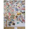 Image 4 : 280. Large Lot of Vintage Stamps