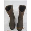 Image 8 : 297. Carhartt Size 10.5 Waterproof Work Boots Look almost New Condition