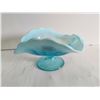 Image 4 : A Dugan Glass Blue Opalescent Nappy Dish 7" long