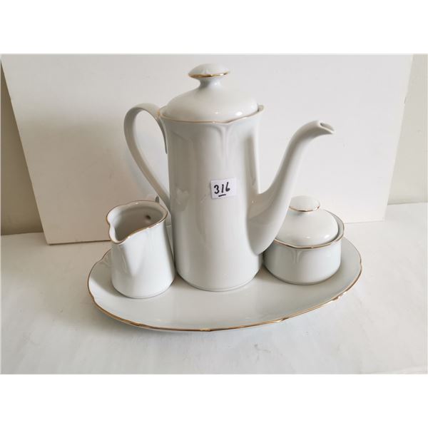German Republic Teapot Cream Sugar Bowl and Tray