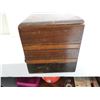 Image 5 : Vintage Sparton Radio 12"x 6.5"high