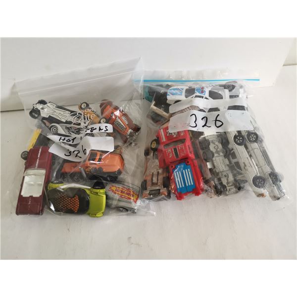 Hot Wheels and Other Small Toys (29toys)