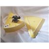 Image 3 : Vintage Cheese Dish