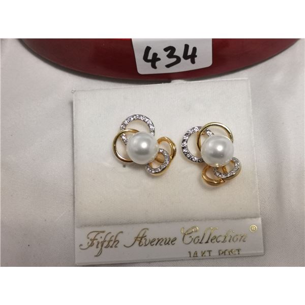 Fifth Avenue Earrings, 14K Posts