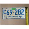 Image 2 : (1) 1976 Sask License Plate