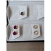 Image 5 : Display W/ Mirror w/ (2) Set Earrings Plus Elvis Missing Back Cover