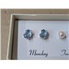 Image 2 : Avon Daisy Jane 5 Day Earrings