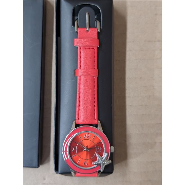 Avon Seaside Watch Seahorse