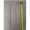 Image 2 : (4) Silver Tone Necklaces Various Lengths