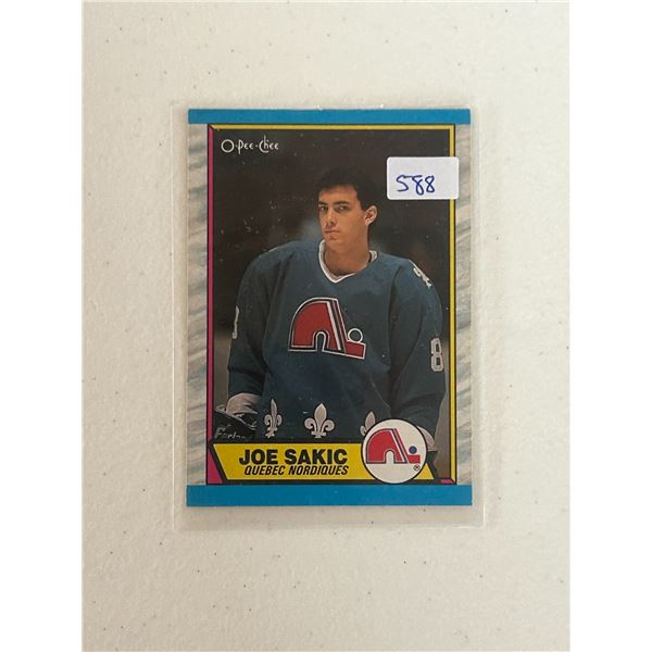 Joe Sakic - Rookie Card