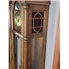 Image 5 : Howard Miller Wooden Grandfather’s Clock with 3 choices of chimes and a silent option. Work